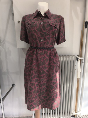Hand made silk dress size L, like new, burgundy with duck pattern