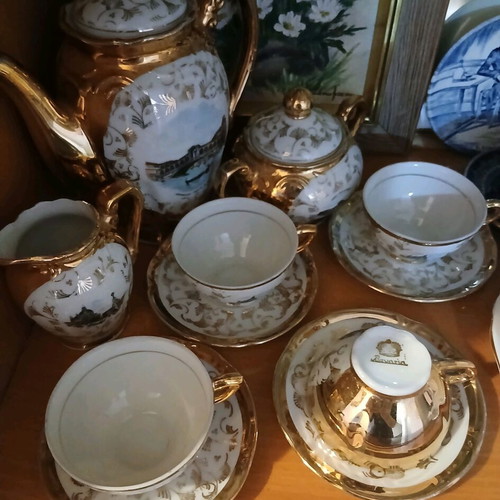 Bavaria coffee set like new with 4 cups and saucers