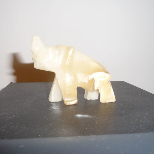 Elephant figurine used, porcelain