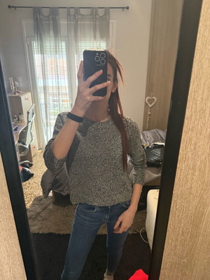 H&M sweater gray S like new, lightweight