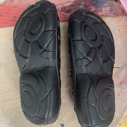 Beach shoes, size 38, black