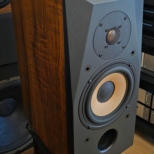 Audio Spectrum Art II speakers, pair, bass-reflex, Kevlar woofer