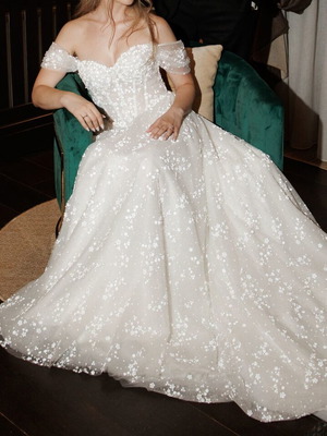 Primalicia Capria Ivory 2025 Wedding Dress like new, size S-M