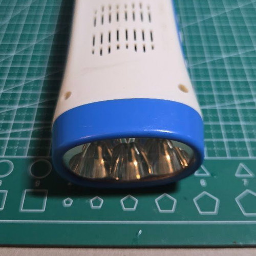 Rechargeable flashlight BT-3202 like new with FM radio and 15 LED