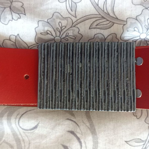 Women's red belt like new, size 80-95cm