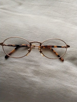 Vintage Italian Oval Metal Eyeglass Frame like new, brown and gold