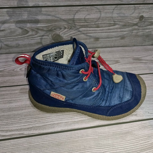 Keen Waterproof Dry Howser boots like new, size 31