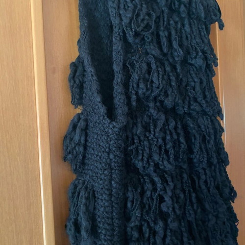 Dixie knitted vest with fringes black like new