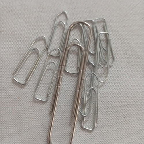 Paperclips pack of 10, one large, new