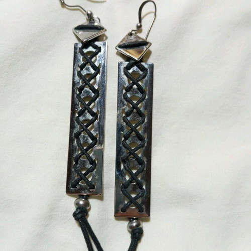 Metal earrings like new with leather cord, length 10cm