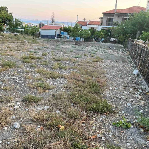 Land 815 sqm buildable in Rovies Evia with view near the beach