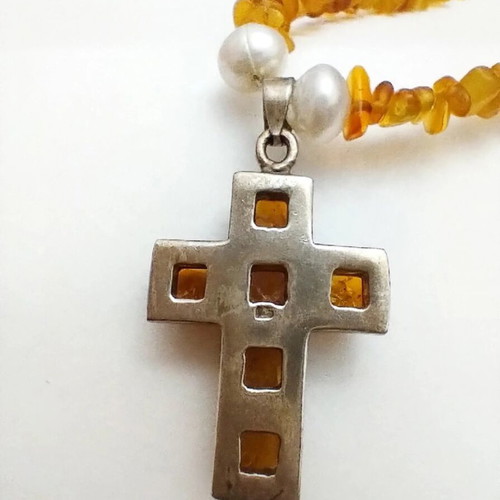 Amber cross with necklace and natural pearls, like new