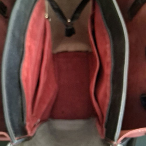 Tote shoulder bag made of genuine leather and suede like new, multicolor
