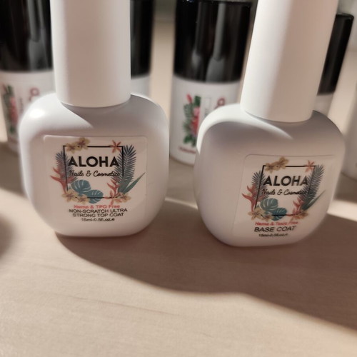 Hypoallergenic semi-permanent nail polishes set, 8 colors, base and top coat