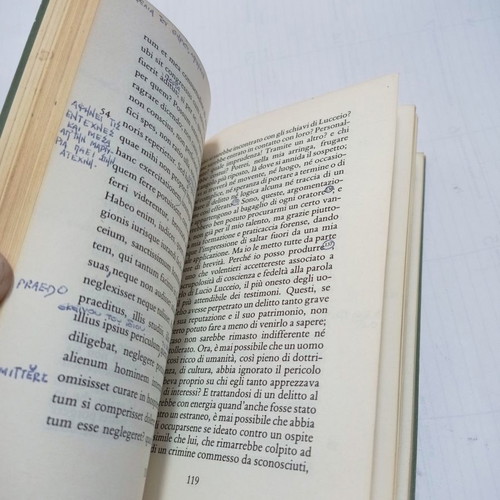 In Difesa Di Marco Celio Cicero used book 1987 edition