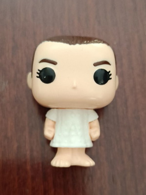 Kinder Joy Strange Things Eleven figure new without wrapper