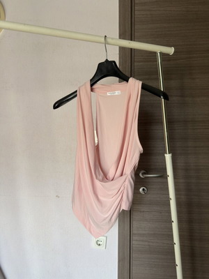 Stradivarius pink asymmetric top like new, size S
