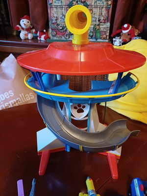 Paw Patrol headquarters playset with figures and vehicles