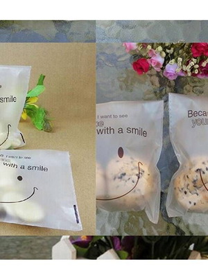Smile Face cellophane bags 25 pcs new