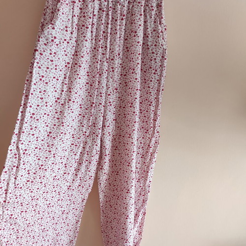 Summer set crop top and palazzo pants in white with red flowers like new
