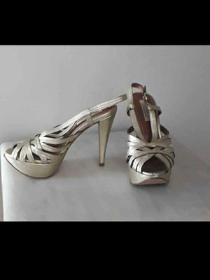 Zara sandals used gold matte, size 39