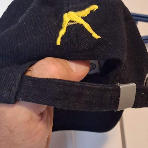 Operater Sirina Hat like new, black and yellow, size L