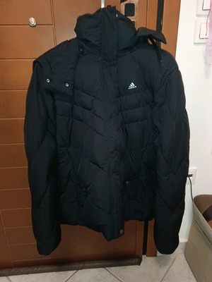 Adidas women's down jacket medium used, black