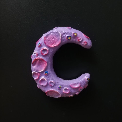 Handmade magnet from white cement with acrylic and varnish