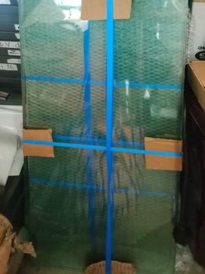 Glass panels for display cases, per piece, 90x35x1 cm