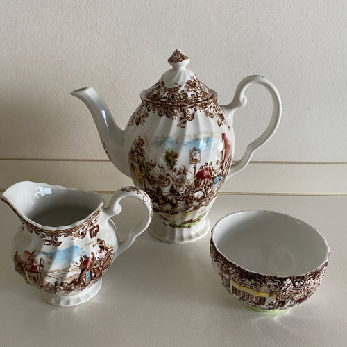 Vintage English coffee set with carriages, 3 pieces, like new