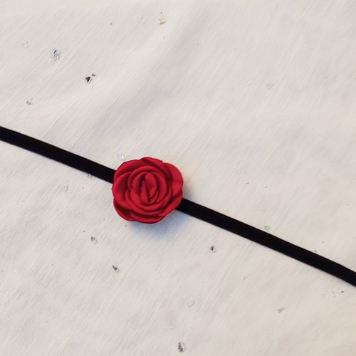Black velvet choker with large red fabric flower new