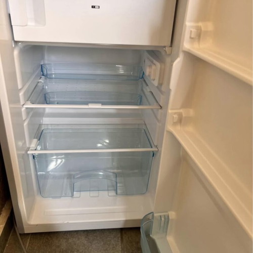 Davoline fridge like new