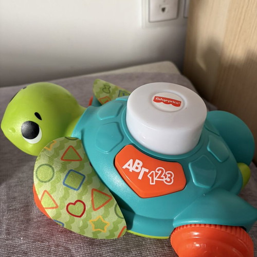 Fisher Price Linkimals set of 4, like new, one not working