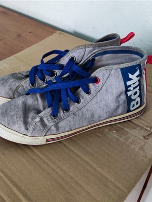 Παπούτσια Bdtk αθλητικά μεταχειρισμένα, νούμερο 38, γκρι