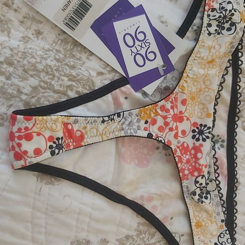 Lingerie set medium new, slim fit