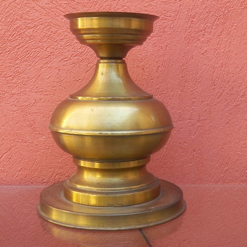 Table lamp metal with new E14 socket used