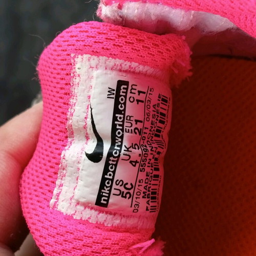Athletic shoes for girl size 21 like new