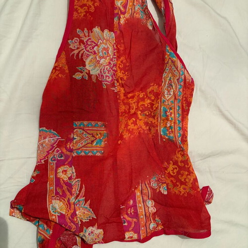Toi&Moi women's top vest like new, red and turquoise