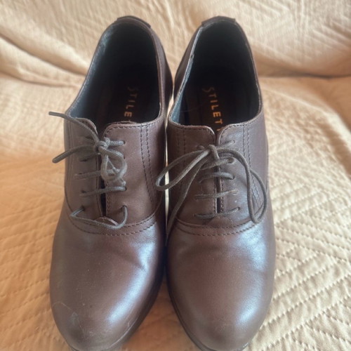 Women's heeled shoes like new, size 37, brown