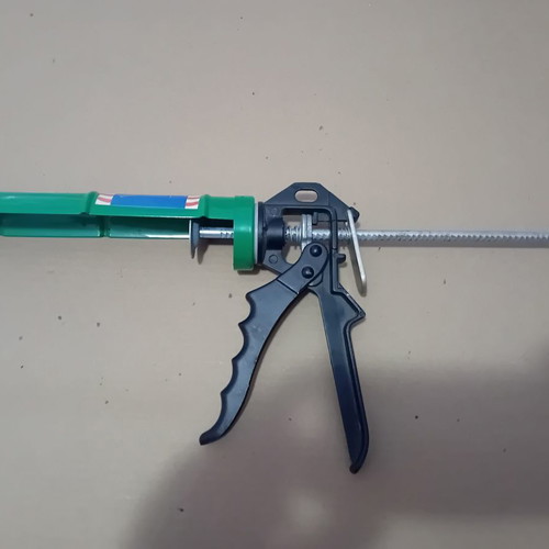 Falcon silicone gun used, heavy duty USA