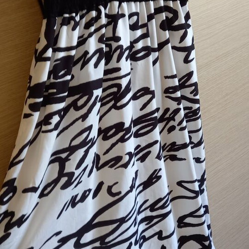 Dress with fabric combination, like new, black and white, size L