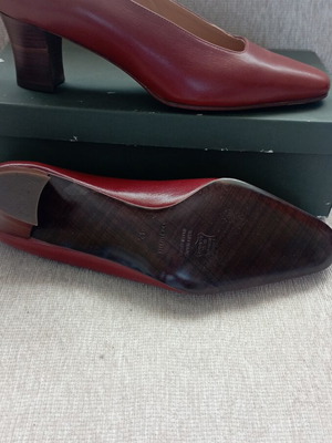 Haralas leather pumps, brown, size 38.5