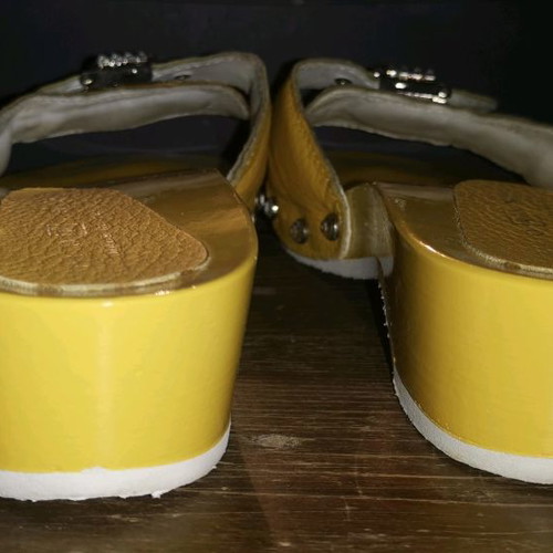Fiorina women’s yellow sandals new, size 38