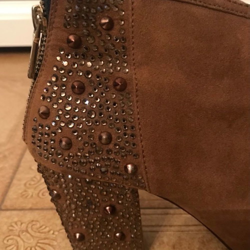 Camel ankle boots used with stones and studs, size 37