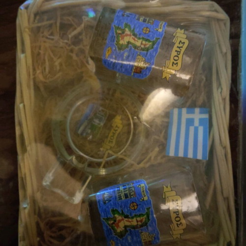 Syros souvenir set new with two shot glasses and ashtray