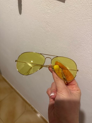 Rayban Aviator 3025 55size with yellow lenses like new