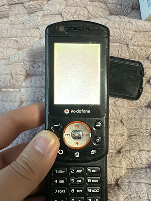 Sony Ericsson w900i μεταχειρισμένο, χρειάζεται επισκευή ή για ανταλλακτικά