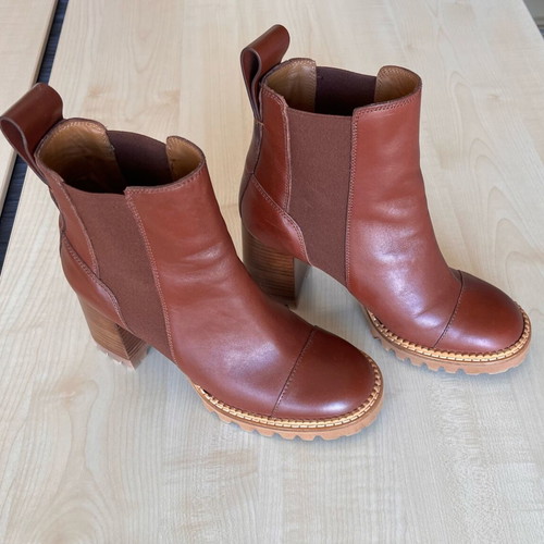 See By Chloe brown ankle boots size 38.5 like new