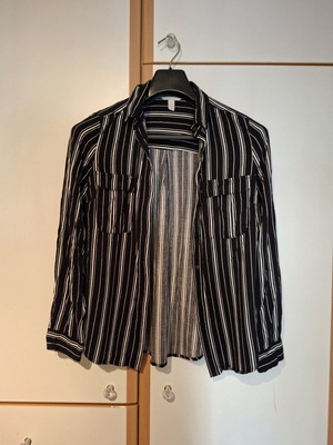 H&M Small Striped Shirt like new, black and white