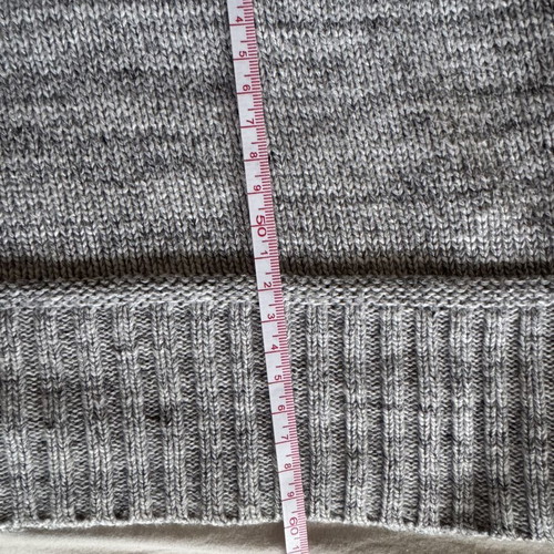 Vintage H&M sweater used, size XS, gray cotton
